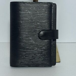 AUTHENTIC Louis Vuitton Black Epi  Leather Organizer